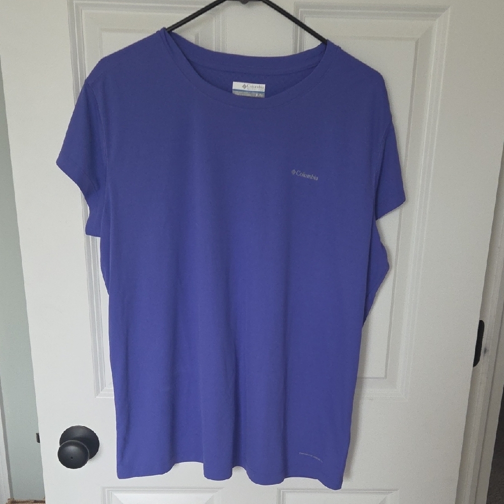 Columbia Women's Purple Top